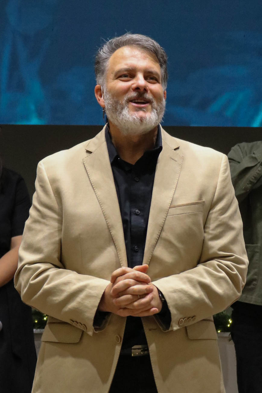 Pastor Marian Paduret